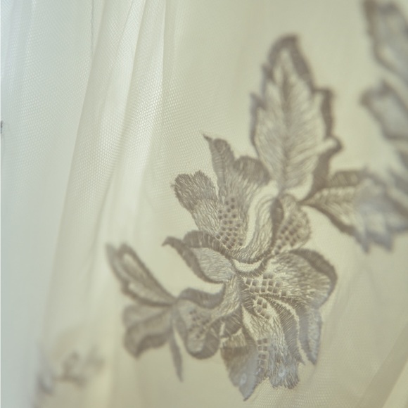 Lilian west wedding gown worn once. Altered bust and length for 5’3” height. - Picture 2 of 7